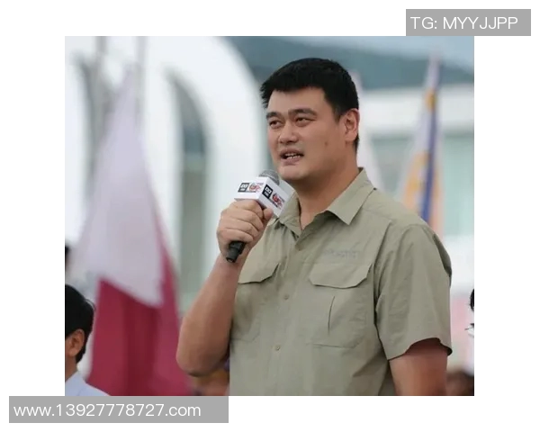 姚明在赛场上的精彩表现与比赛动态全记录 姚明在赛场上的精彩表现与比赛动态全记录