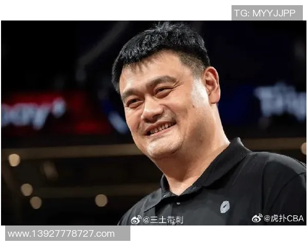 姚明的幽默与趣味:从篮球场到生活中的搞笑瞬间 姚明的幽默与趣味:从篮球场到生活中的搞笑瞬间
