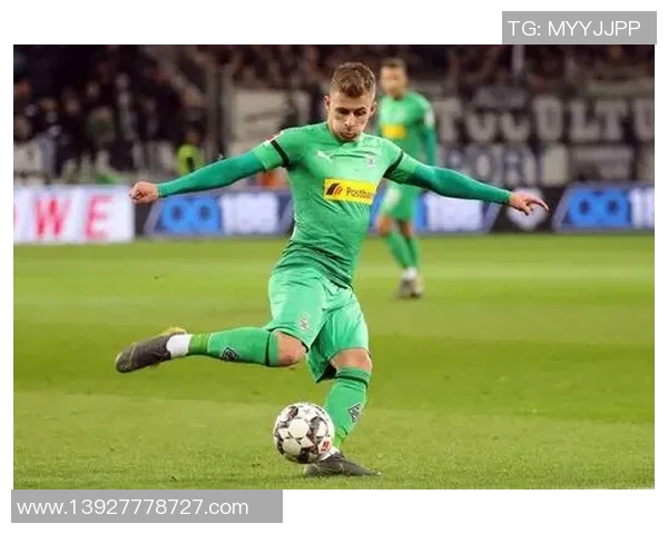 沙尔克04客场狂胜，轰趴门兴格拉德巴赫：王者归来！